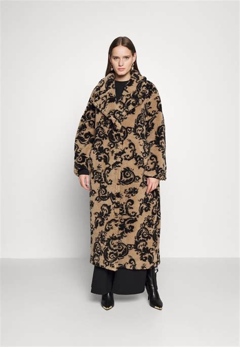 płaszcz versace|Versace online shop.